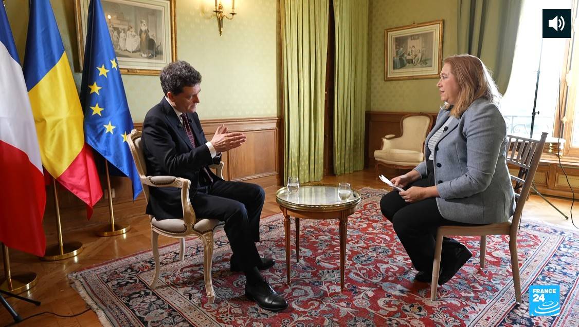  Румънският президент Никушор Дан пред 